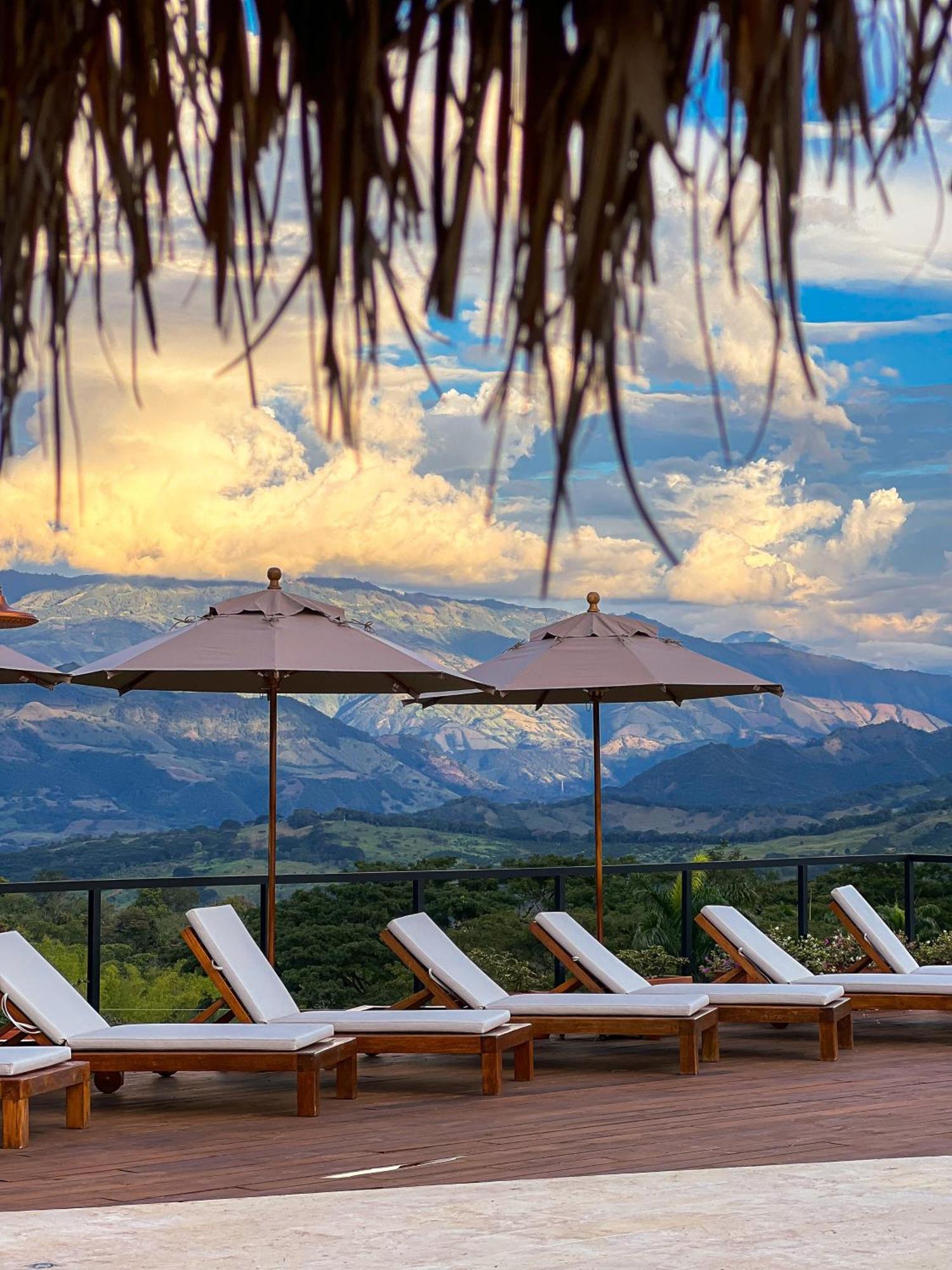 Fina Estampa Country Hotel - Mayores De 10 Anos - Támesis Екстериор снимка